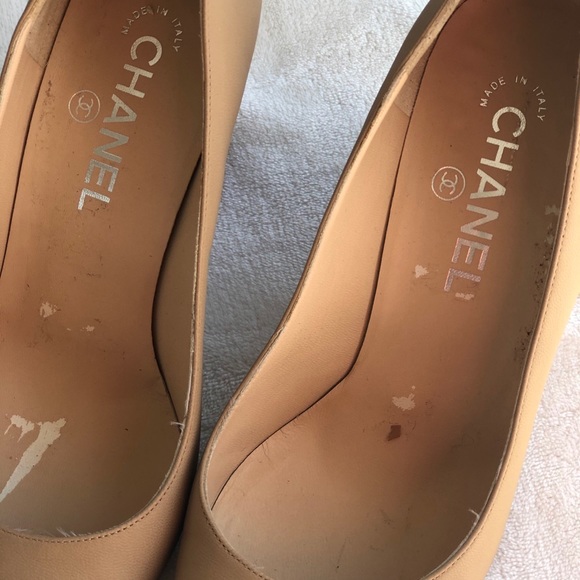 CHANEL Cap Toe Chain Wedge - Picture 7 of 8